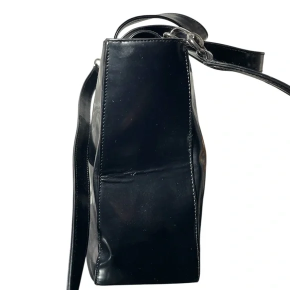 Authentic Rare Gucci Elegant black leather bag - Picture 4 of 9